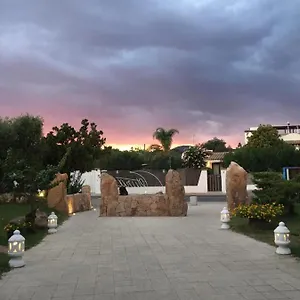Altura Hotel